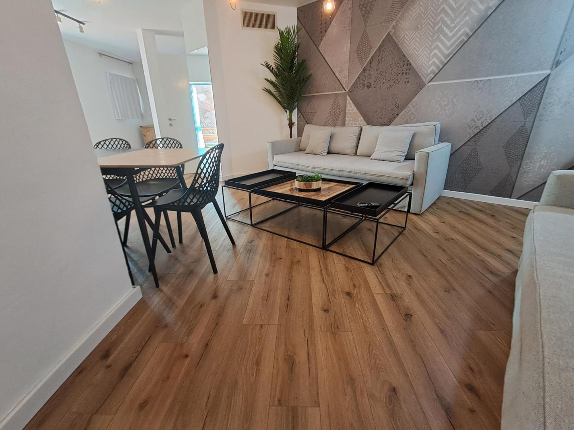 Yalarent Afarsemon Apartments With Pool - For Families & Couples Eilat Exterior foto