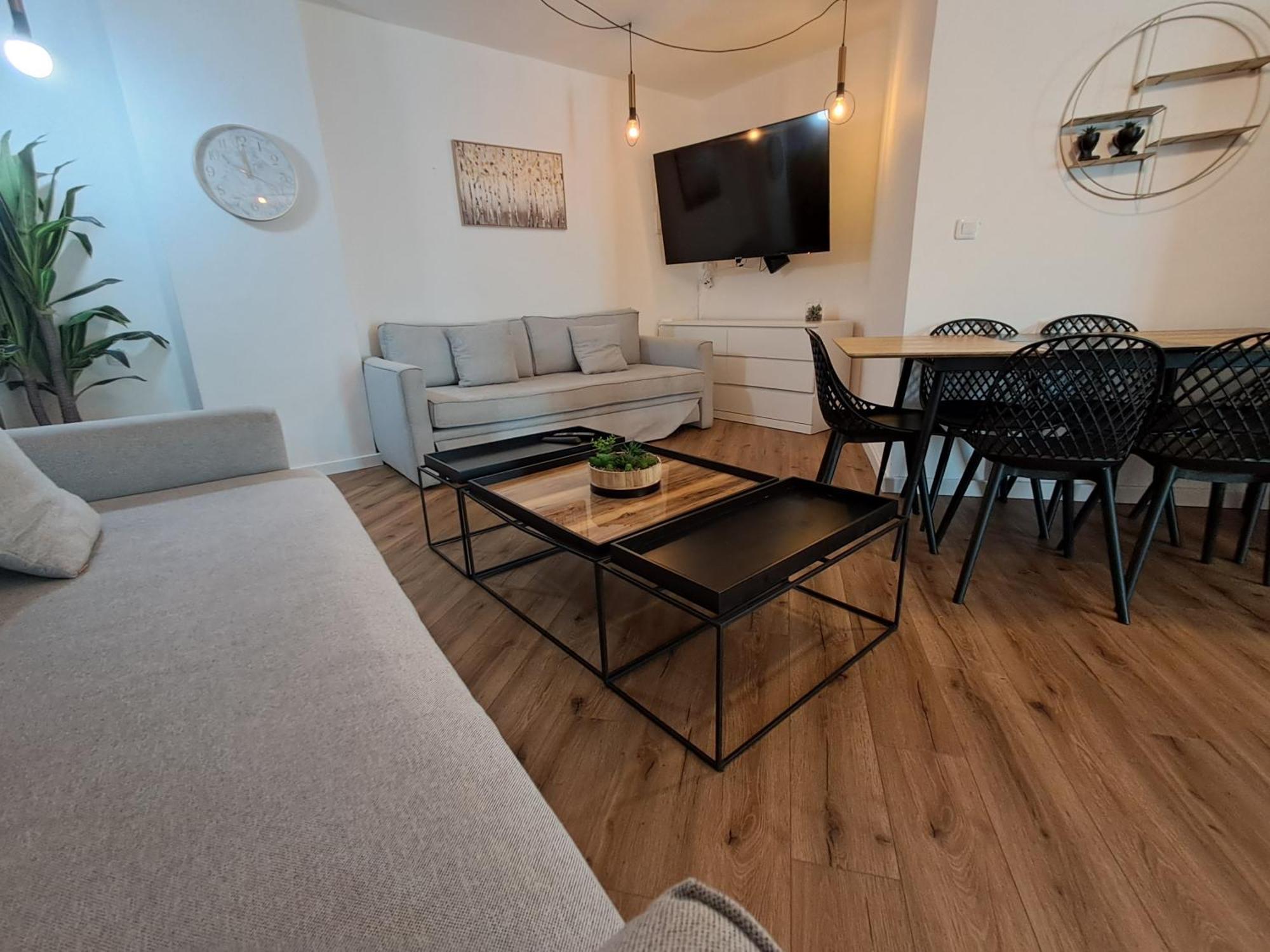 Yalarent Afarsemon Apartments With Pool - For Families & Couples Eilat Exterior foto