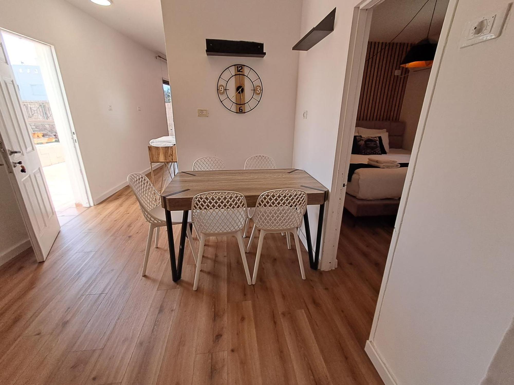 Yalarent Afarsemon Apartments With Pool - For Families & Couples Eilat Exterior foto